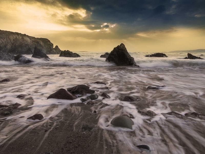 Stainless Water Storage Tank — 1,500 Gallon